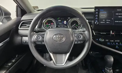 Toyota Camry 2023, 47032 км, за 20611.79 USD - фото 12
