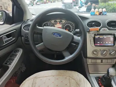 Ford Focus 2016, 79600 км, за 2799.51 USD