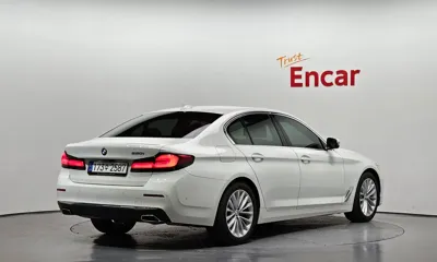 BMW 5-Series 2021, 43357 км, за 23843.92 USD