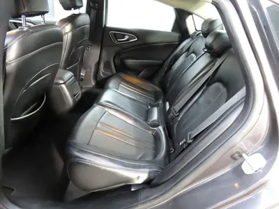 Chrysler 200 2015, 170494 км, за 1831.43 USD - фото 8