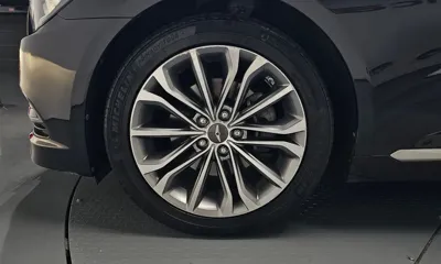 Hyundai Genesis 2016, 82647 км, за 8320.87 USD