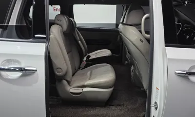 Kia Canival 2019, 132833 км, за 9518.18 USD - фото 11