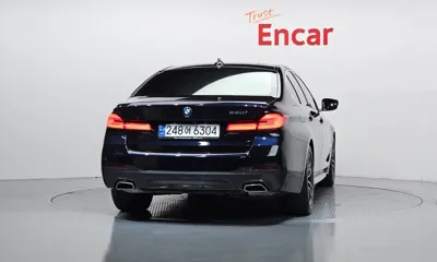 BMW 5-Series 2023, 51255 км, за 24878.56 USD