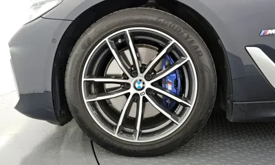 BMW 5-Series 2023, 51255 км, за 24878.56 USD