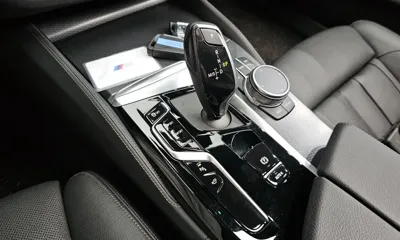 BMW 5-Series 2023, 51255 км, за 24878.56 USD - фото 9