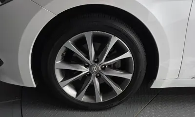 Hyundai Grandeur 2015, 153267 км, за 3640.38 USD