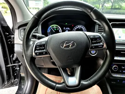 Hyundai Sonata 2018, 148289 км, за 7548.9 USD - фото 15