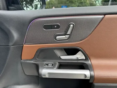 Mercedes-Benz GLB 2022, 70000 км, за 19514.63 USD - фото 31