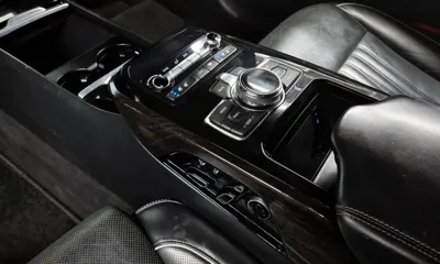 Genesis EQ900