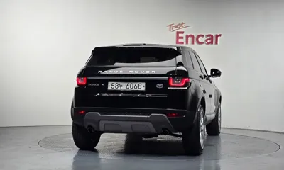 Land Rover Range Rover Evoque 2017, 93107 км, за 8664.83 USD