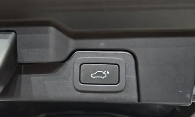 Land Rover Range Rover Evoque 2017, 93107 км, за 8664.83 USD - фото 19