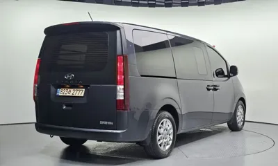Hyundai Staria 2023, 59820 км, за 16214.1 USD