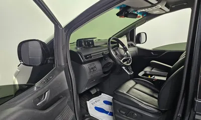 Hyundai Staria 2023, 59820 км, за 16214.1 USD - фото 10