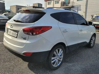 Hyundai Tucson 2011, 210945 км, за 1943.7 USD - фото 6
