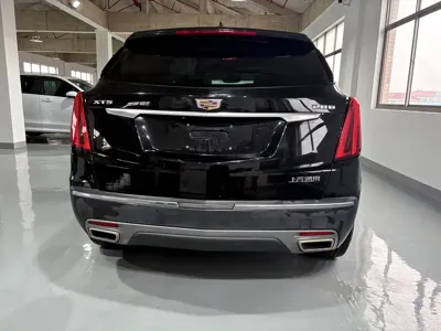 Cadillac XT5 2021, 110000 км, за 17062.27 USD