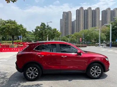 Borgward BX5 2021, 35000 км, за 5591.42 USD