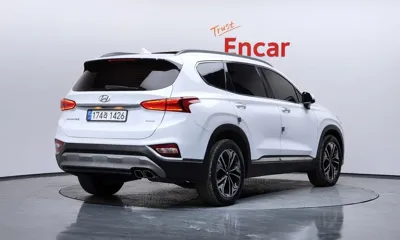 Hyundai Santafe 2019, 113522 км, за 12052.97 USD