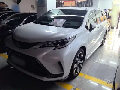Toyota Granvia · 2025 год