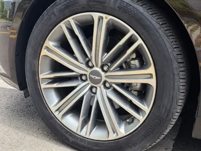 Genesis G80 2018, 125188 км, за 8273.62 USD