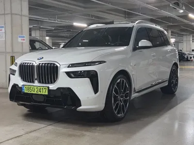 BMW X7 · 2025 год