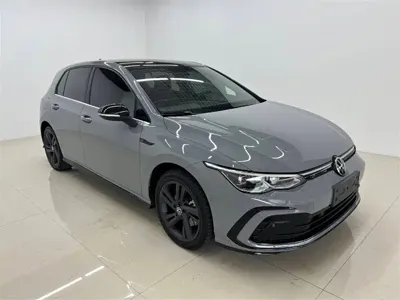 Volkswagen Golf 2023, 70000 км, за 17480.53 USD