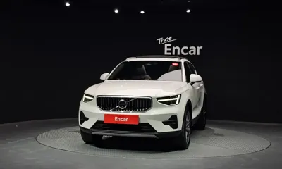 Volvo XC40 2023, 45616 км, за 23127.05 USD