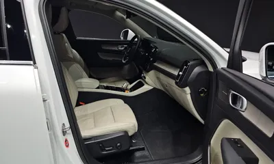 Volvo XC40 2023, 45616 км, за 23127.05 USD - фото 26