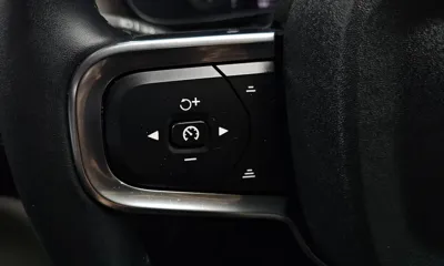 Volvo XC40 2023, 45616 км, за 23127.05 USD - фото 32