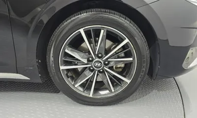 Hyundai Grandeur 2022, 96262 км, за 15526.92 USD