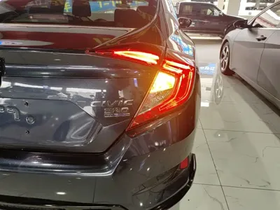 Honda Civic 2021, 46300 км, за 10108.69 USD - фото 8