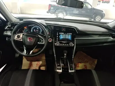 Honda Civic 2021, 46300 км, за 10108.69 USD - фото 10