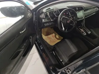 Honda Civic 2021, 46300 км, за 10108.69 USD - фото 16