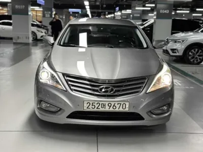 Hyundai Grandeur 2011, 187307 км, за 1947.88 USD
