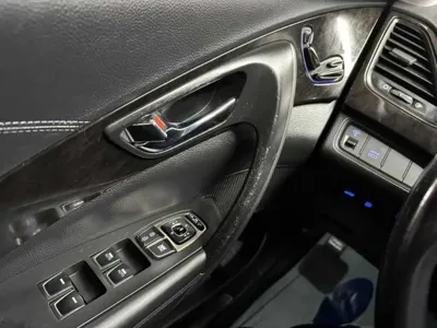 Hyundai Grandeur 2011, 187307 км, за 1946.99 USD - фото 17