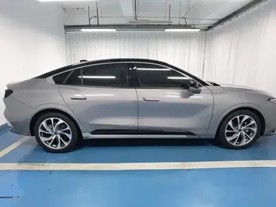 Ford Mondeo 2022, 29400 км, за 14258.11 USD