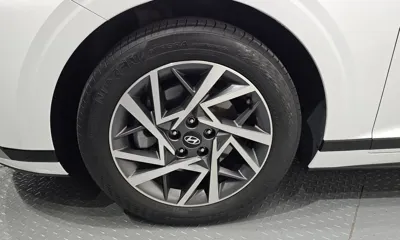 Hyundai Grandeur 2025, 31308 км, за 20511.81 USD