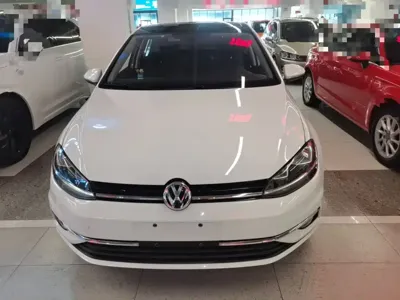 Volkswagen Golf 2019, 89200 км, за 7870.35 USD