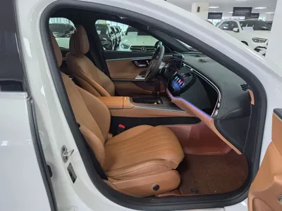 Mercedes-Benz E-Class 2026, 5084 км, за 39057.37 USD - фото 13