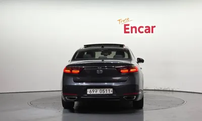Kia K7 2016, 83899 км, за 8970.94 USD