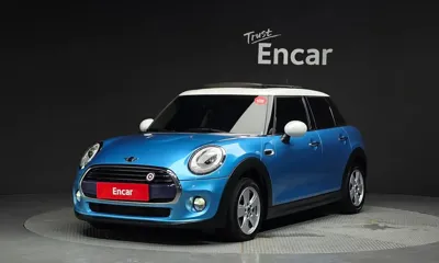 MINI Cooper · 2017 год