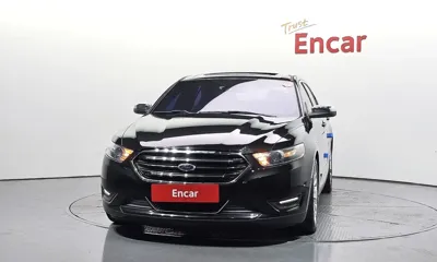 Ford Taurus 2015, 81022 км, за 3872.92 USD