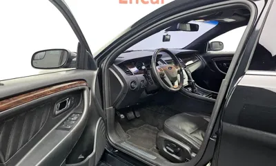 Ford Taurus 2015, 81022 км, за 3872.92 USD - фото 10