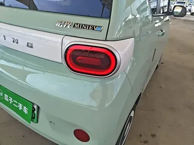 Wuling MINIEV