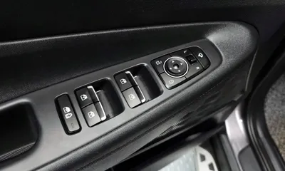 Hyundai Santafe 2021, 37028 км, за 18103.73 USD - фото 11