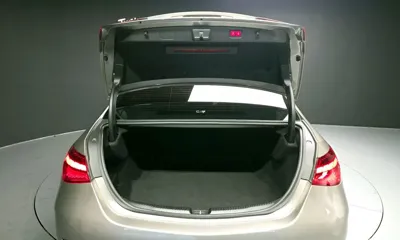 Mercedes-Benz C-Class 2022, 46424 км, за 27647.7 USD - фото 20