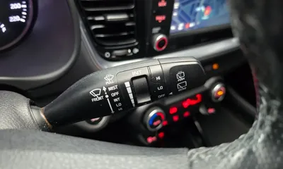 Kia Stonic 2018, 134522 км, за 5579.62 USD - фото 17