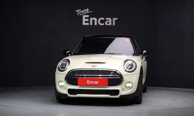 MINI Cooper 2019, 22946 км, за 11854.29 USD