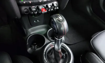 MINI Cooper 2019, 22946 км, за 11854.29 USD - фото 9