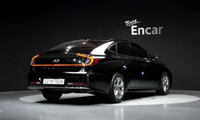 Hyundai Sonata 2022, 85385 км, за 10814.34 USD