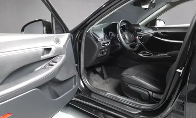 Hyundai Sonata 2022, 85385 км, за 10814.34 USD - фото 10